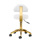 Meistro kėdė AM-304G – balta auksinė elegancija