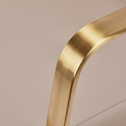 Kirpimo kėdė Gabbiano Porto, smėlynė–auksinė