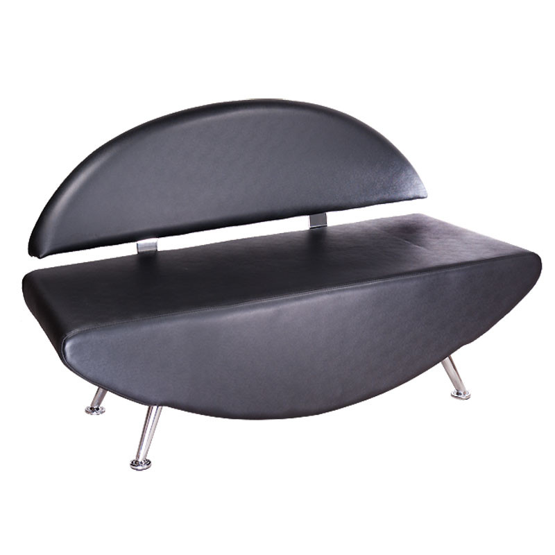 Laukiamojo sofa Carini BD-6710 (juoda) – moderni elegancija ir solidus pirmasis įspūdis jūsų salono svečiams