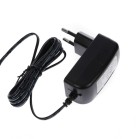 Moderni balta manikiūro lempa BC-8236 ant meistro stalo